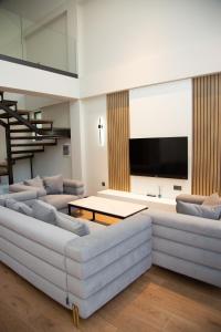 TV a/nebo společenská místnost v ubytování Datcha Tsaghkadzor