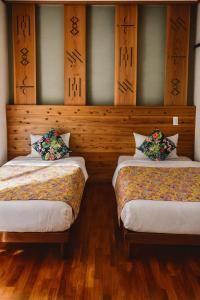 Postel nebo postele na pokoji v ubytování Pool and Sauna villa Kanasa