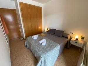 Postel nebo postele na pokoji v ubytování Apartamento en Alcala de la Selva by Family Homes