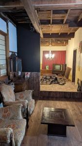 Posezení v ubytování CASA DE YOSHi 別館Annex, + 8 fotografií