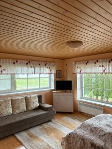 TV/trung tâm giải trí tại 5 bedroom house