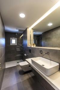 Imagen de la galería de Hotel Levante, en Es Pujols 83 fotos más