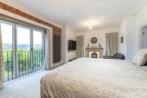 Giường trong phòng chung tại 6 Bed in Chapel-en-le-Frith oc-c34371