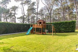 Legeområdet for børn på Villa Valpinia for 8 people in Labin - Rabac with 40 m2 heated pool, indoor jacuzzi & sauna + 42 billeder