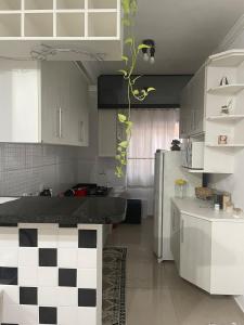 Afbeelding uit fotogalerij van Flat inteiro Indaiatuba in Indaiatuba