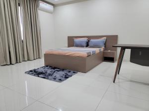 Кровать или кровати в номере High standing 4 bedroom apartment