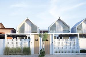 Budova, kde se vila nachází