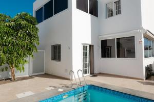 Gallery image of Exceptional villa with private pool in Playa Blanca