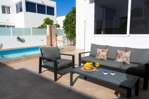 Gallery image of Exceptional villa with private pool in Playa Blanca +15 photos