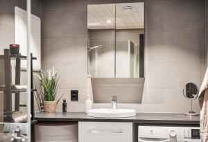 Et badeværelse på Exclusive cottage - Ski in ski out! + 18 billeder