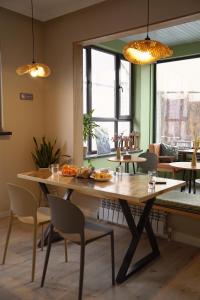 Posezení v ubytování People Nest