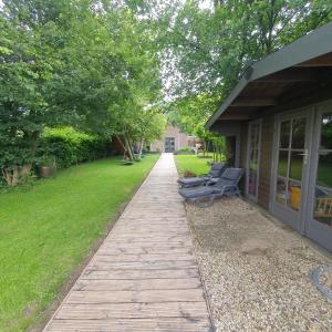 Foto dalla galleria di 6 - Persoons Forest 217 Sauna Bungalow a Hernen