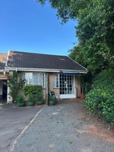 Το κτήριο όπου στεγάζεται  το διαμέρισμα