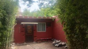 Tòa nhà nơi nhà nghỉ dưỡng tọa lạc