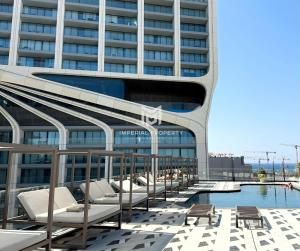 Hồ bơi trong/gần Mercury Suites