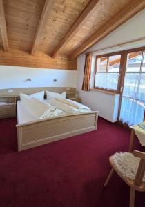 Giường trong phòng chung tại Appartement Mrak +13 ảnh