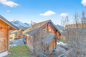 En generel udsigt til bjerge eller udsigt til bjerge taget fra chaletet