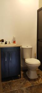 Et badeværelse på Apartaestudio corregimiento la virginia- Calarca