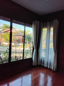 Κήπος έξω από το Huan Janto Homestay - Ubekkha +11 φωτογραφίες