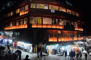 Hosté ubytování Hotel Ambassador