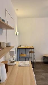 Fotografie z fotogalerie ubytování Escale Océane T1 calme 5 min à pied de la mer v destinaci Saint-Nazaire