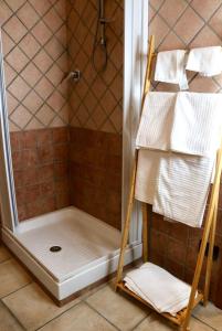 Phòng tắm tại Anticoleum Room