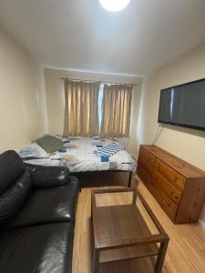 Ảnh trong thư viện ảnh của Master Size Beautiful Double room ở London