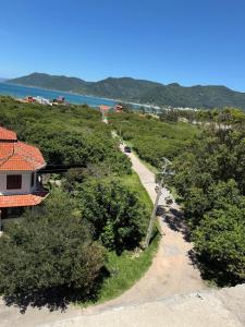 Naturlandskabet i nærheden af lejligheden