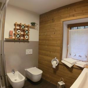 Koupelna v ubytování Chalet Peter + 26 fotografií