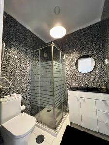 Koupelna v ubytování Azurara Beach