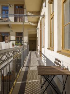 Balkón nebo terasa v ubytování Wellness apartments Karlín