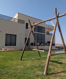 Το κτήριο όπου στεγάζεται  η βίλα