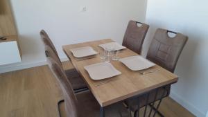 Billede fra billedgalleriet på Apartment Hrubosovic Dobra voda i Dobra Voda + 7 billeder