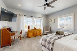 En eller flere senge i et værelse på Lakeview Ridge