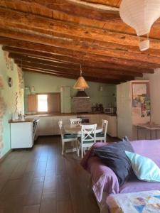 Posezení v ubytování Casa Rural en el Matarraña.