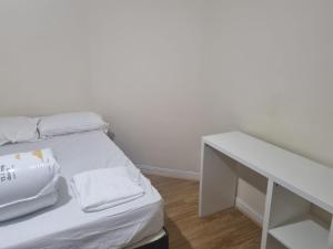 En eller flere senge i et værelse på 150 tyburn road