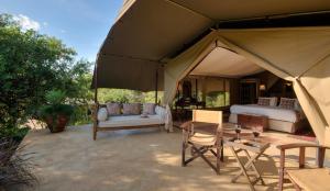 Posezení v ubytování Entumoto Safari Camp - Masai Mara