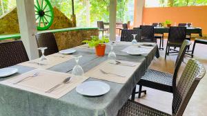 Εστιατόριο ή άλλο μέρος για φαγητό στο Seravelle Kitulgala +23 φωτογραφίες