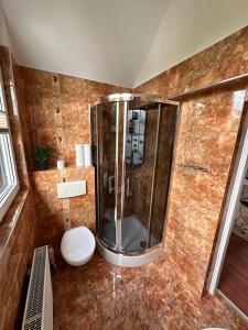 Koupelna v ubytování Respire - przytulny dom z klimatem