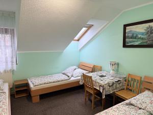 Postel nebo postele na pokoji v ubytování Pokoje Gościnne Stawiguda + 51 fotografií