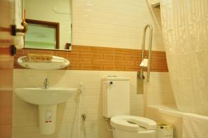 Vannituba majutusasutuses Al Bahjah Hotel