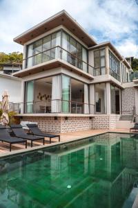 Bazén v ubytování Malinor Villa nebo v jeho okolí