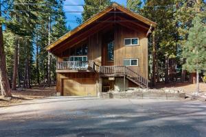 Το κτήριο όπου στεγάζεται  η παραθεριστική κατοικία