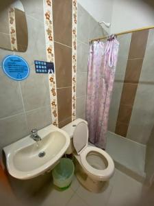 Koupelna v ubytování Hostal la 17