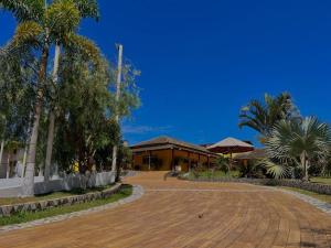 Το κτήριο όπου στεγάζεται  το κατάλυμα σε φάρμα