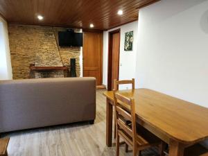 Et tv og/eller underholdning på Casa do Padrinho