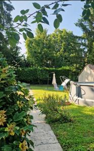 En have udenfor La Maison des Petits Bonheurs + 53 billeder