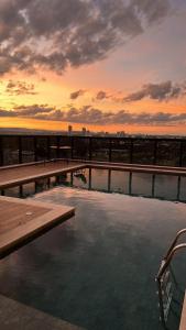 El amanecer o atardecer visto desde el hotel 19 fotos más