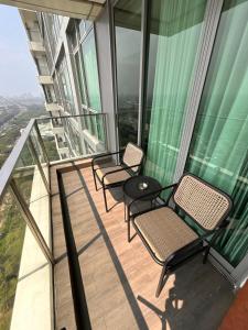 Ban công/sân hiên tại Fairview House apartment karawaci