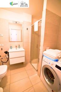 Koupelna v ubytování Comacchio Experience - Ospitalità Diffusa + 53 fotografií